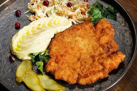 Куриный шницель