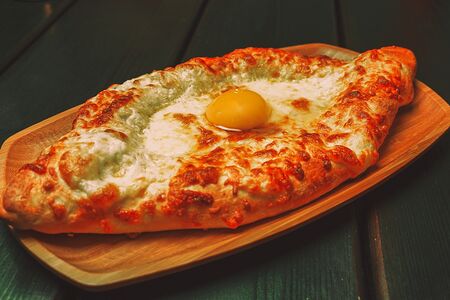 Хачапури по-аджарски