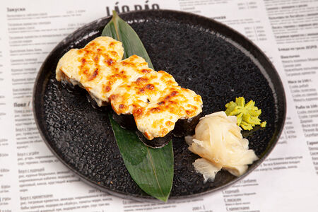 Запеченный ролл с курицей