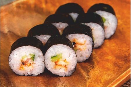 С угрем и огурцом