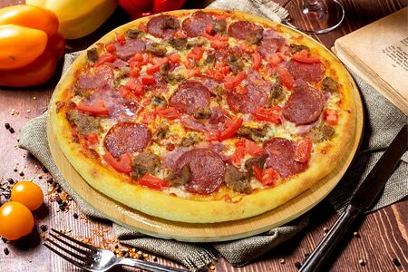 №10 Пицца Супер-мясная