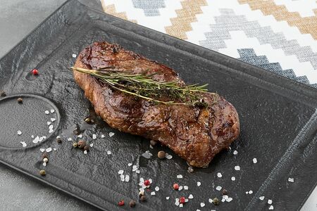 Стейк Нью-Йорк