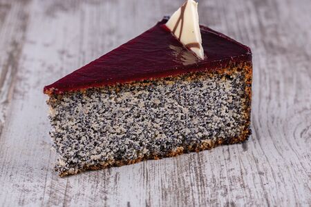 Торт Маково-черничный