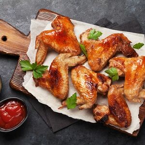 Куриные крылышки на углях