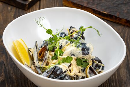 Мидии в Сливочно-чесночном соусе