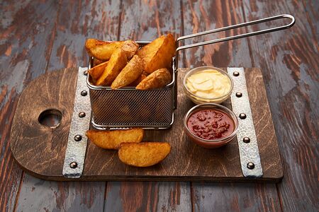 Молодой картофель фри