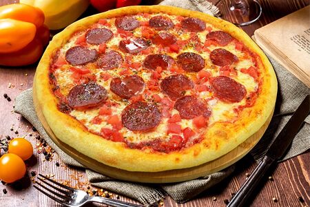 №25 Пицца с салями