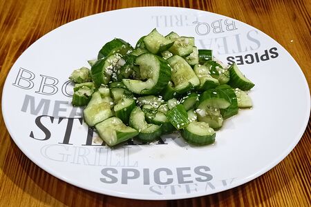 Салат Битый огурец