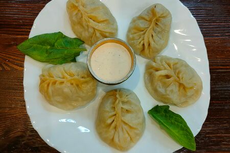 Манты с мясом