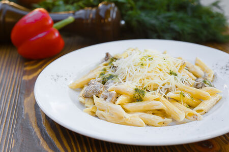 Пене с белыми грибами