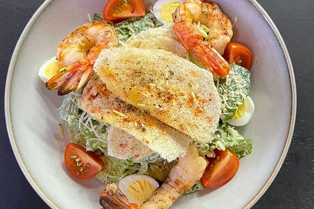 Цезарь с лангустинами