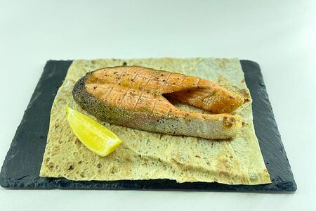 Стейк из лосося