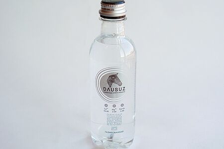 Вода Dausuz с газом