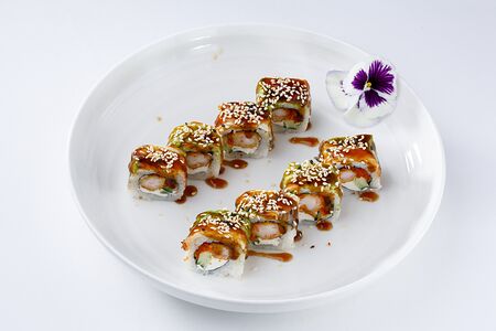 Ролл Унаги с авокадо