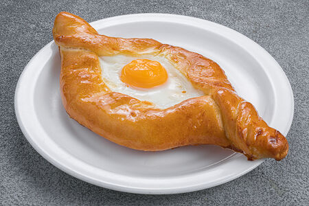 Хачапури по-аджарски