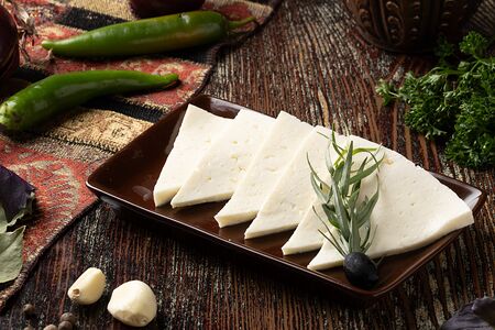 Сыр имеретинский