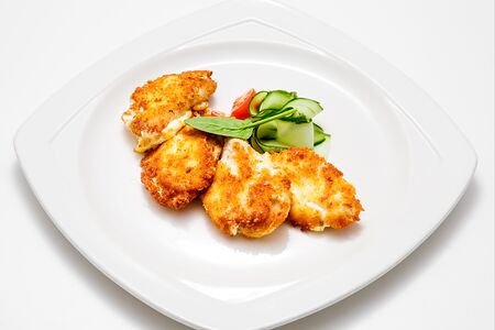 Куриное филе в сырной корочке