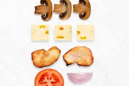 Сырная с беконом и грибами