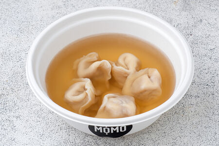 Бульон куриный с пельменями