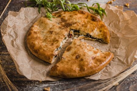 Хачапури с сыром и зеленью