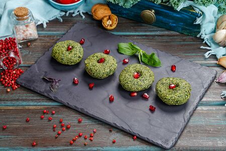 Пхали со шпинатом