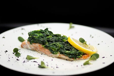 Стейк из лосося