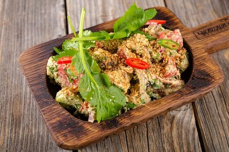 Овощной салат в соусе Баже