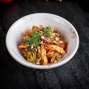 Вок с курицей