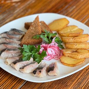 Селёдочка с картофелем