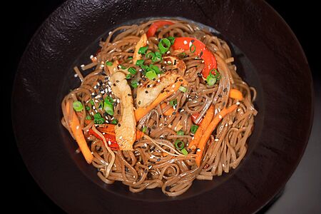 Лапша вок с курицей