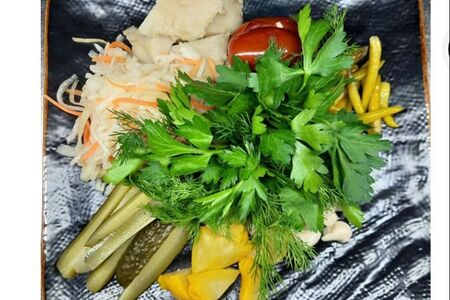 Сет из домашних разносолов