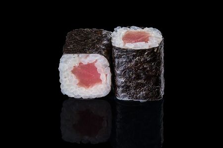 Туна хосомаки