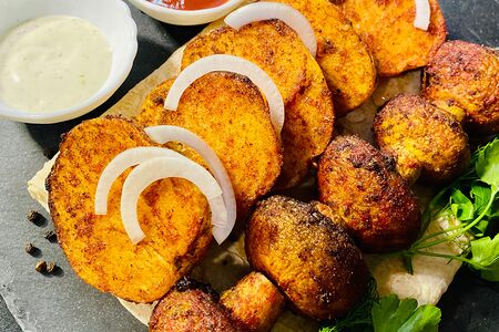 Сет из грибов с картошечкой плеч на мангале