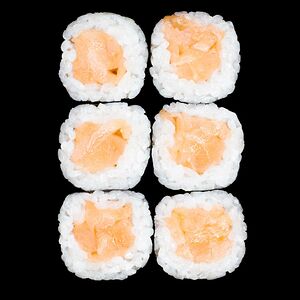 Ролл с лососем