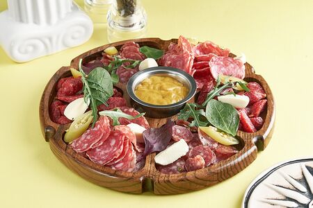 Мясное ассорти