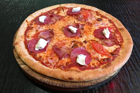 Сытная на тонком тесте, 30 см