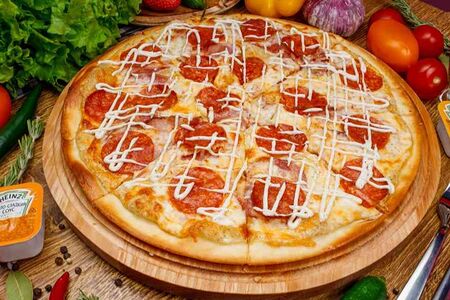 Мясной пир на тонком тесте