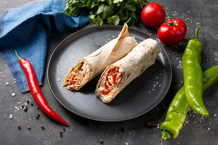 Шаурма в армянском лаваше