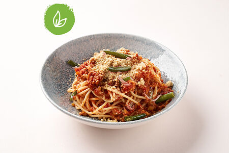 Спагетти с Veggi фаршем и томатным соусом