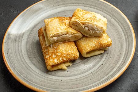 Блинчики с ветчиной и сыром