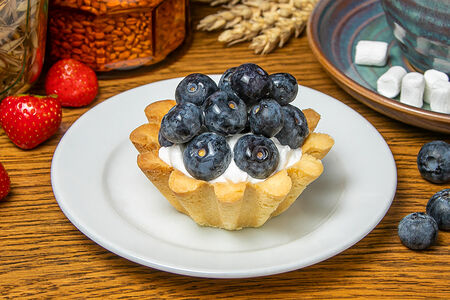 Тарталетка с голубикой