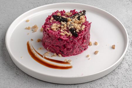 Свекла с чесноком