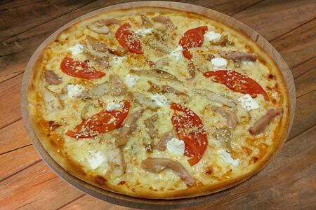 Пицца Индейка фирменная