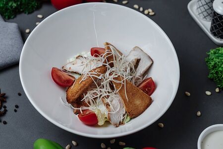 Цезарь с курицей