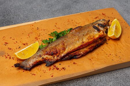 Форель на мангале