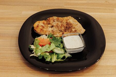 Стейк из куриной грудки
