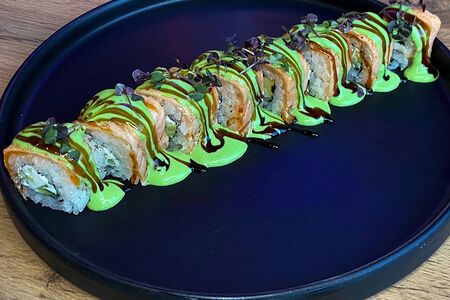 Татаки лосось и соус Васаби