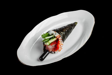 Хенд-ролл с тунцом