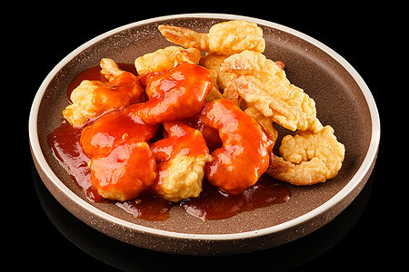 Тигровые креветки в кислосладком соусе