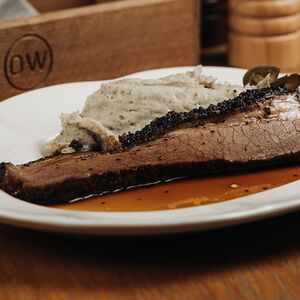 Брискет с картофельным пюре